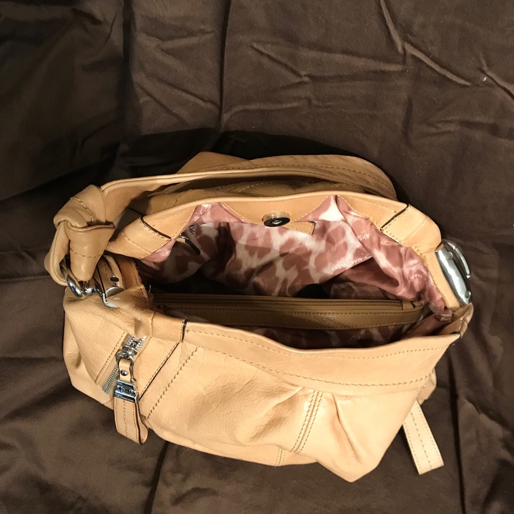 B. Makowsky Leather Hobo Bag - Picture 3 of 5